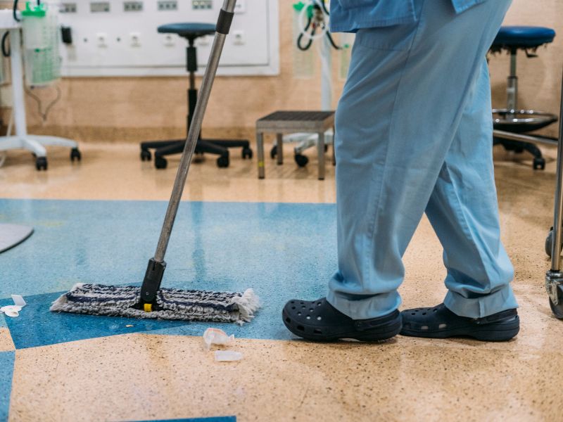 Cleaning guidelines for healthcare facilities: Essential practices for a safer environment